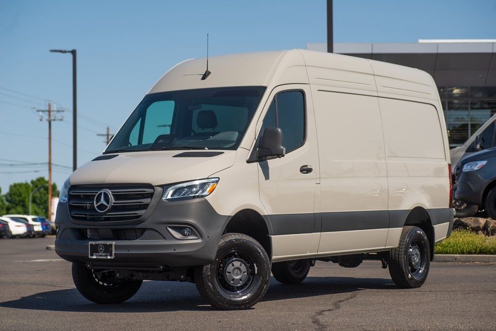 2025 MERCEDES-BENZ Sprinter