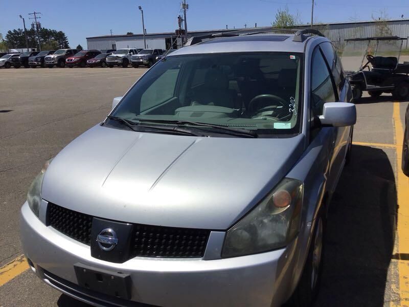 Nissan Quest