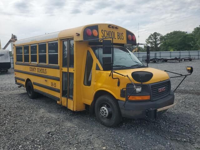 GMC Savana