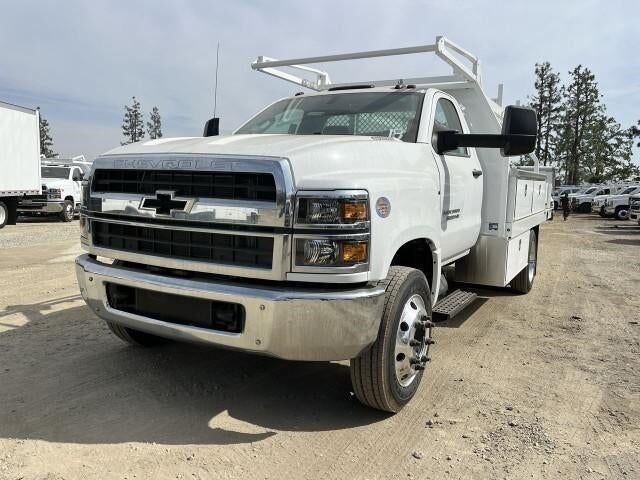 2023 GMC Silverado Medium Duty