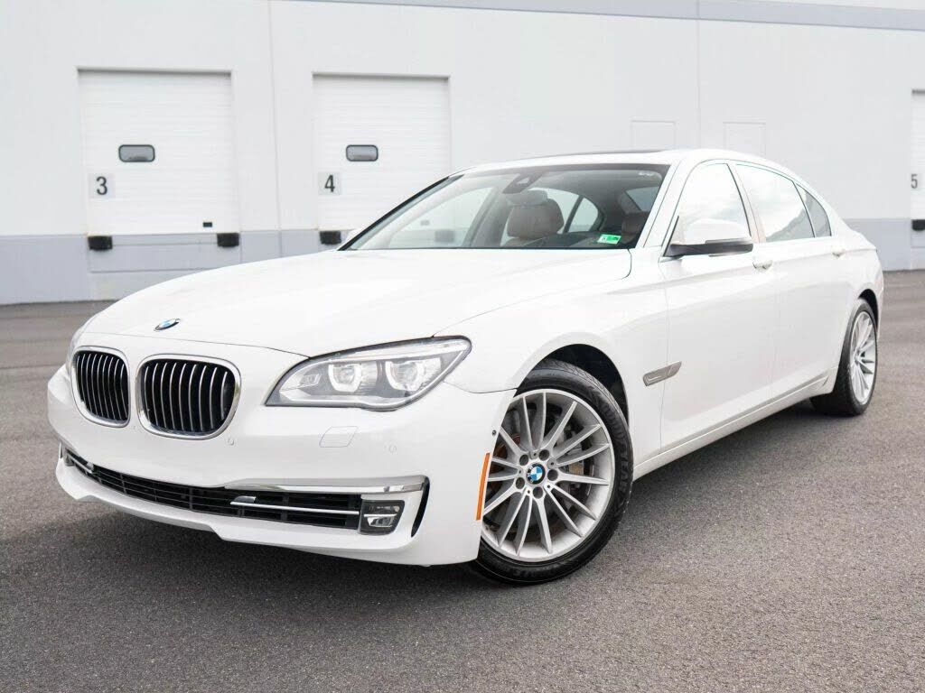BMW 750Li / ALPINA B7