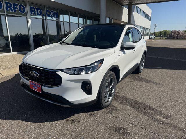 2025 FORD Escape