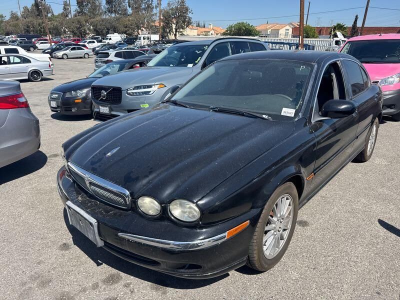 Jaguar X-Type