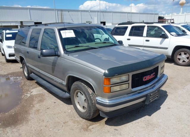 GMC Suburban