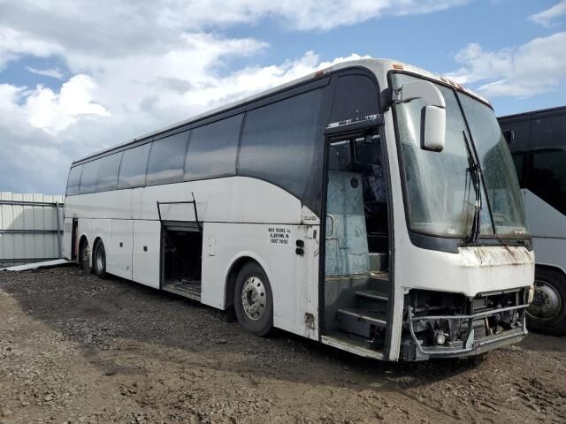 2009 VOLVO 9700