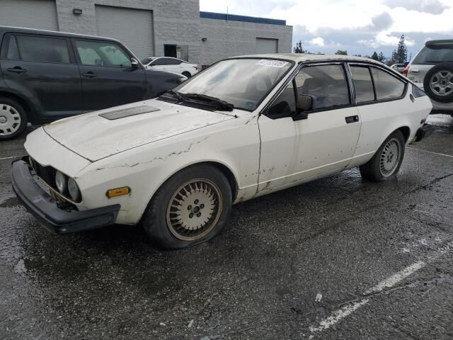 1986 ALFA ROMEO GTV6 - License Plate