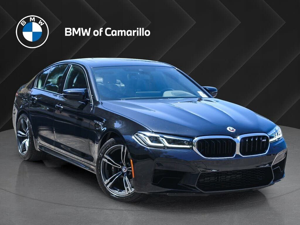 2022 BMW M5