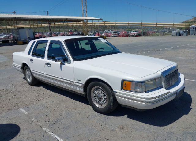 Lincoln Town Car