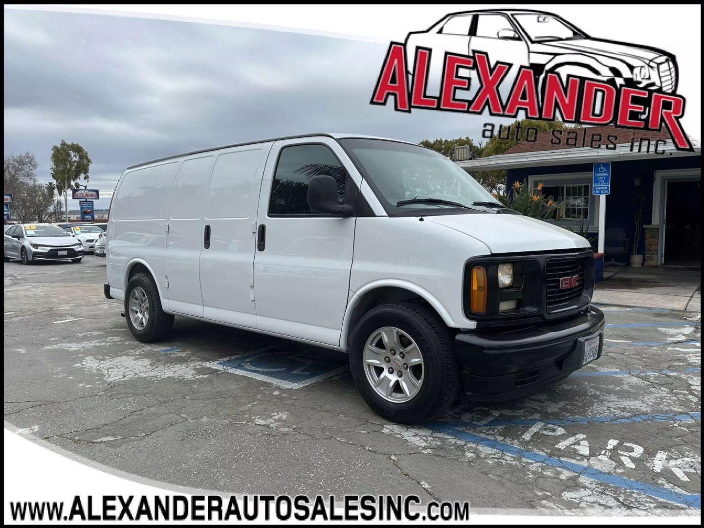 GMC Savana