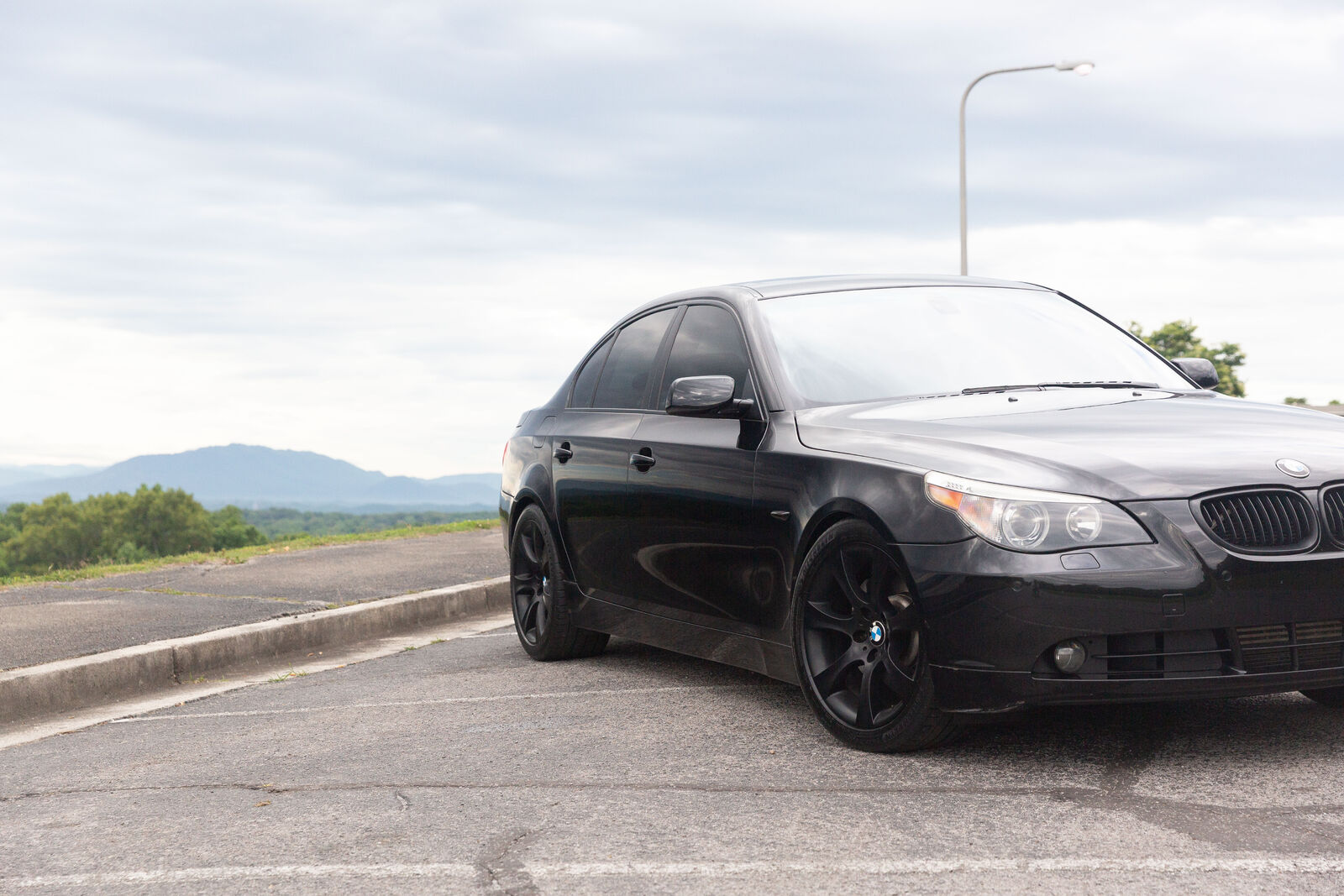 BMW 550i