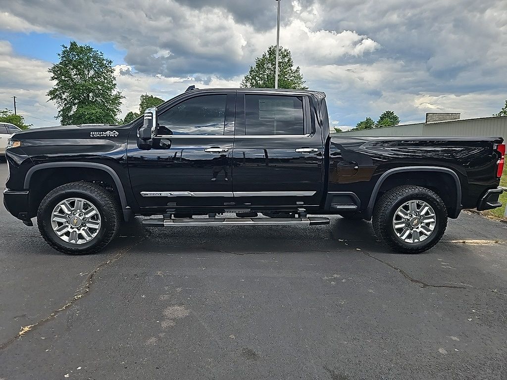 2025 CHEVROLET Silverado HD