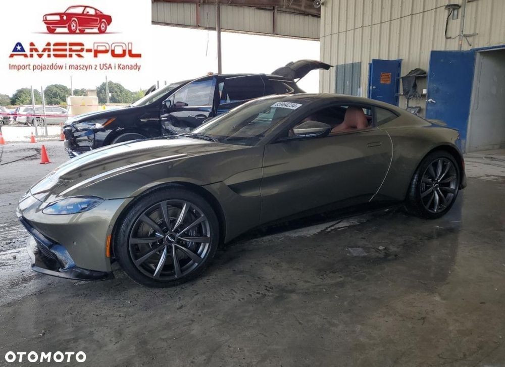 ASTON MARTIN
