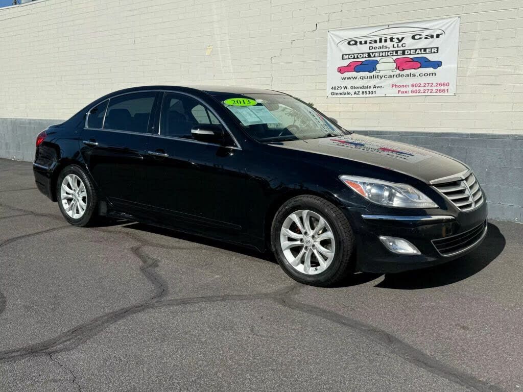 2013 HYUNDAI Genesis