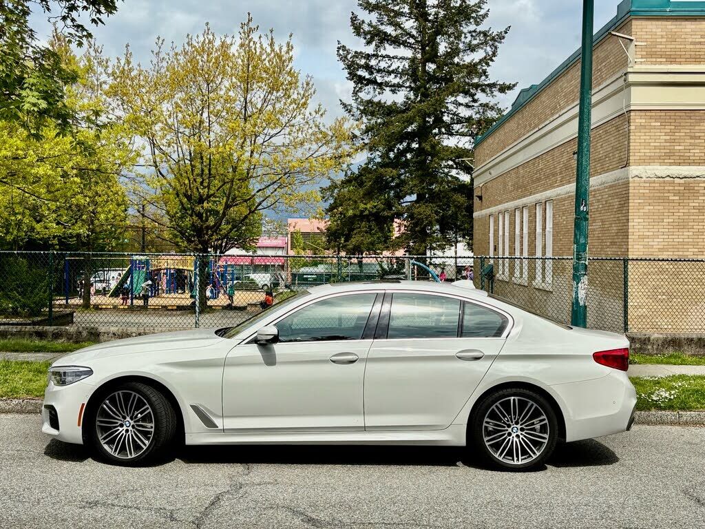 2019 BMW 530i