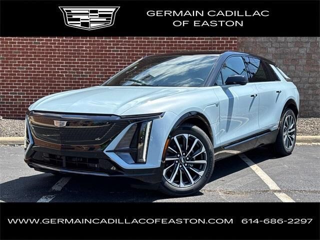 2025 CADILLAC Lyriq