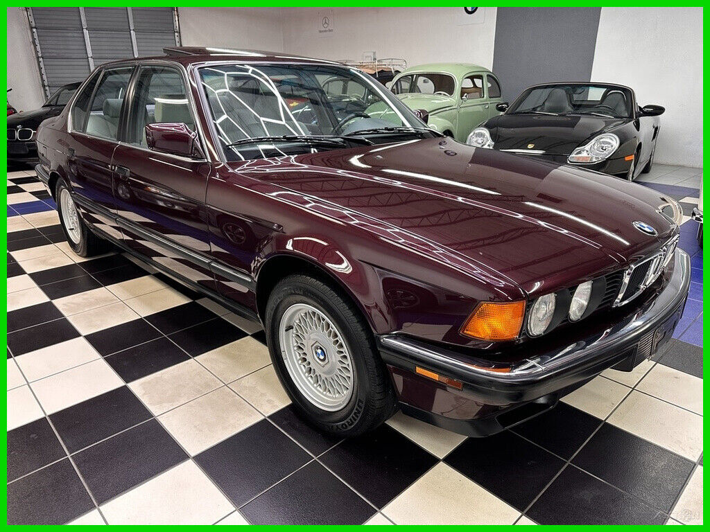 BMW 740i
