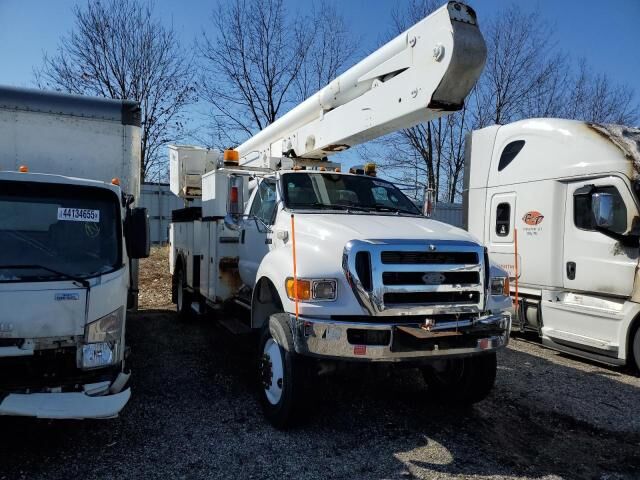 Ford F-750