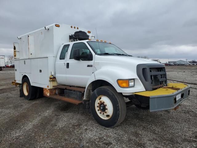 Ford F-750