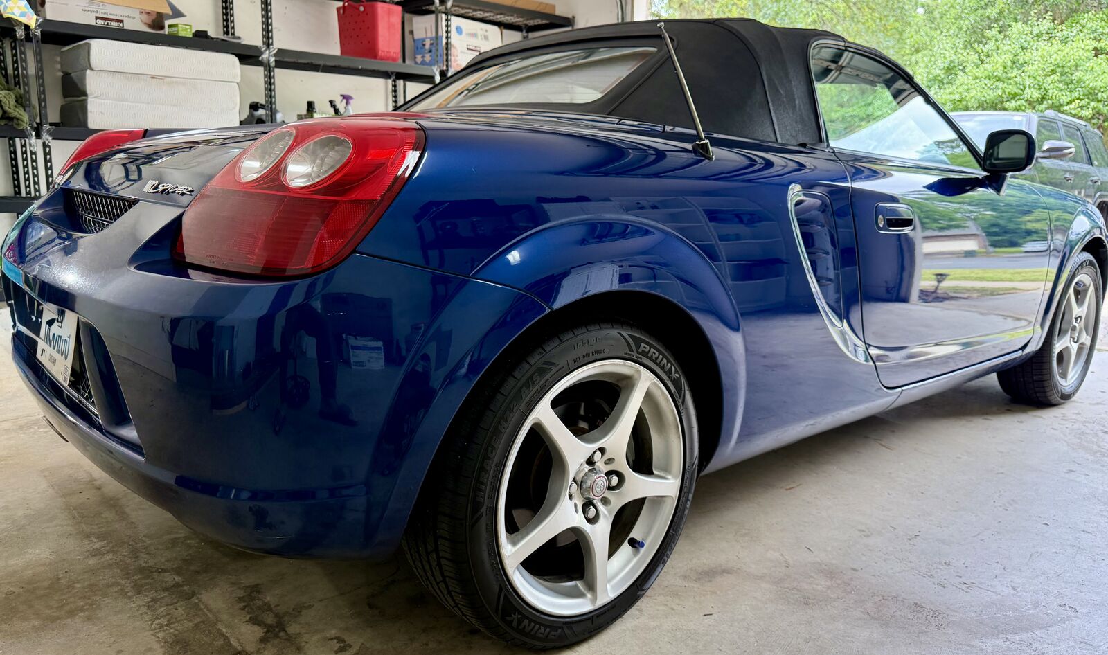 Toyota MR2