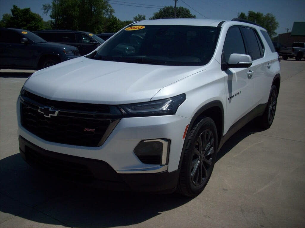 2023 CHEVROLET Traverse