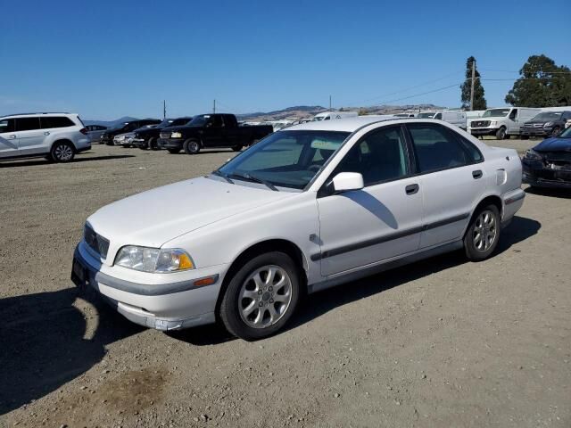 Volvo S40
