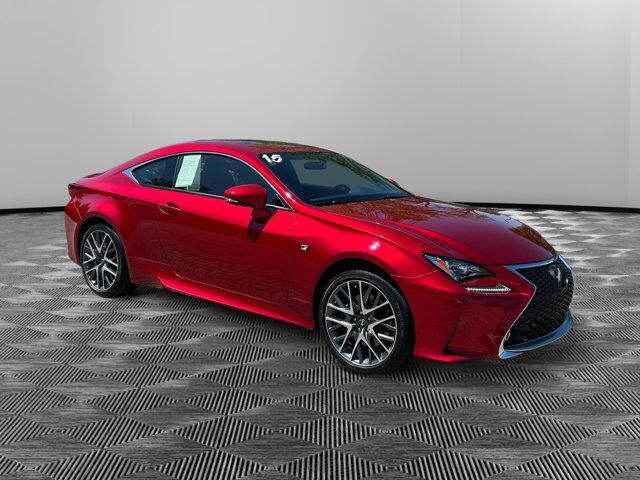 Lexus RC