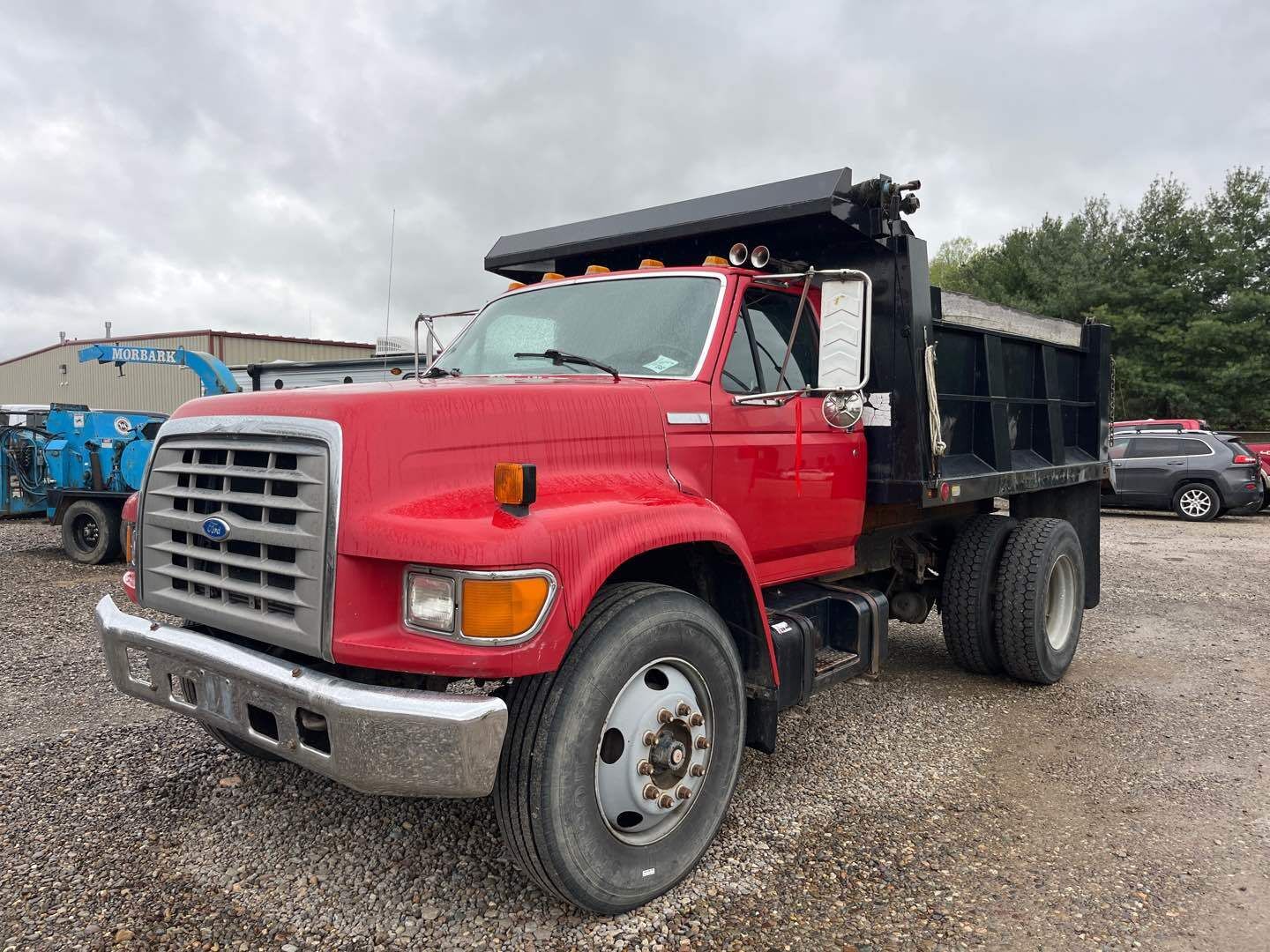 Ford F-800
