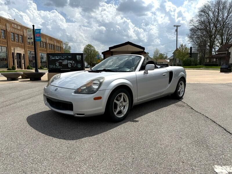 2002 TOYOTA MR2