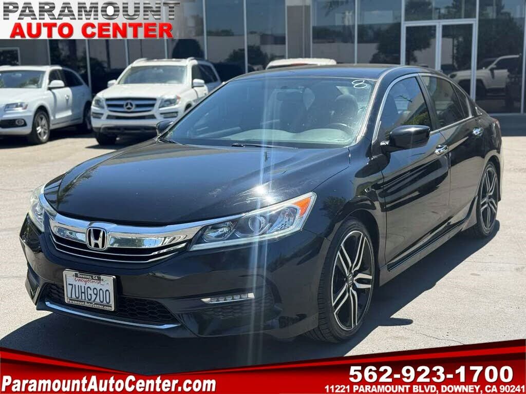2017 HONDA Accord