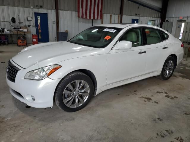 Infiniti M37