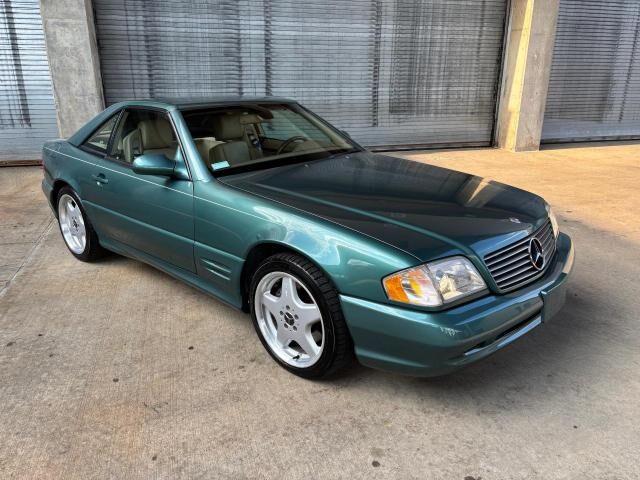 Mercedes-Benz SL-Class
