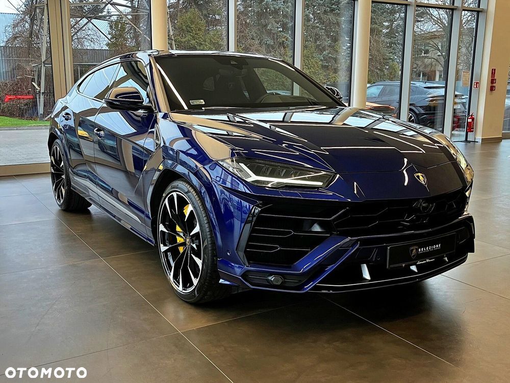 LAMBORGHINI