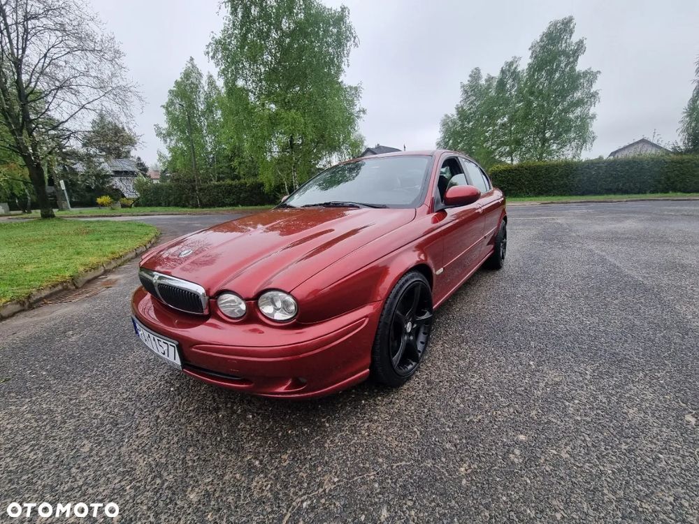 Jaguar X-Type