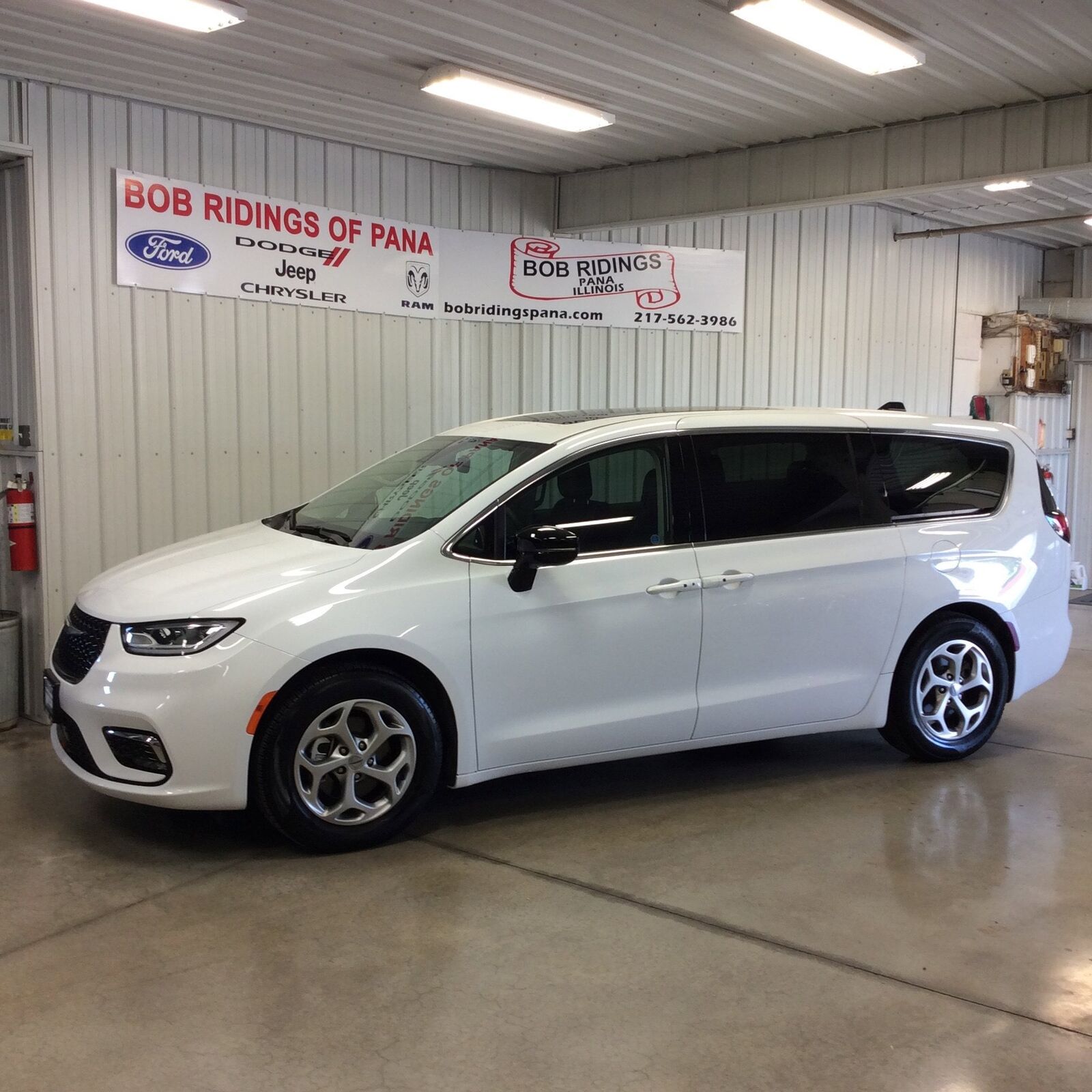 2024 CHRYSLER Pacifica