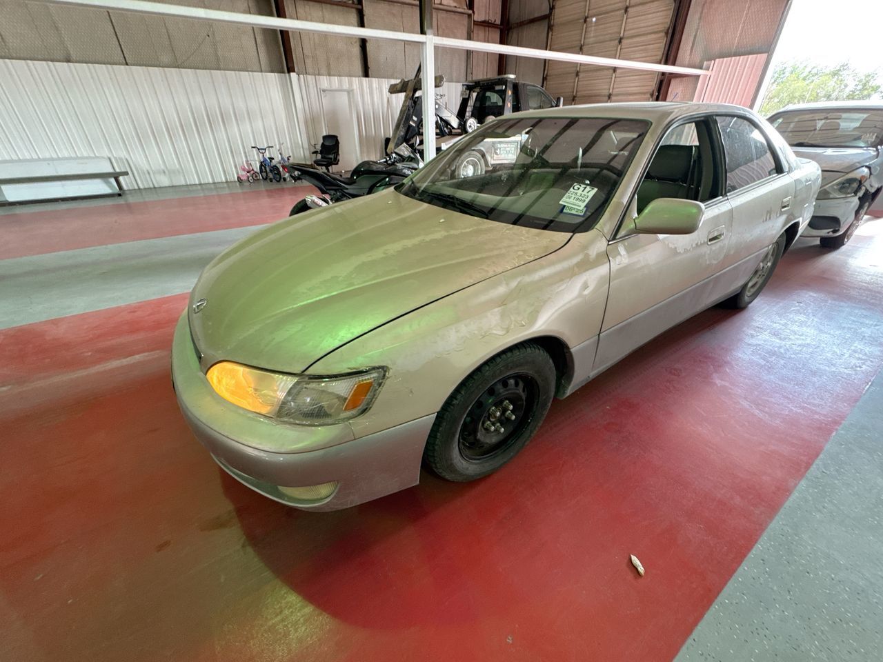 Lexus ES