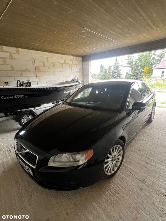 Volvo S80