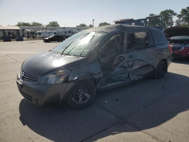 Nissan Quest