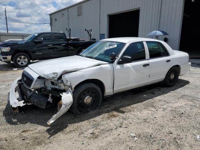Ford Crown Victoria