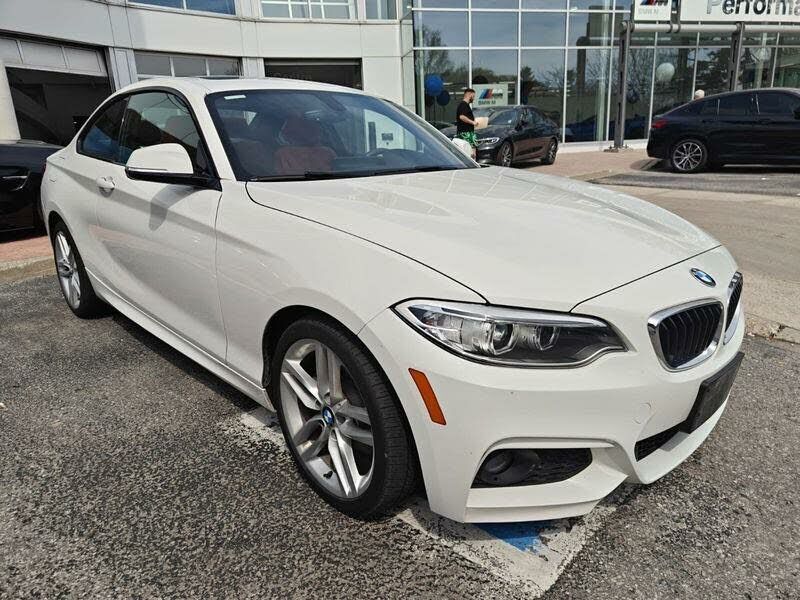 BMW 230i