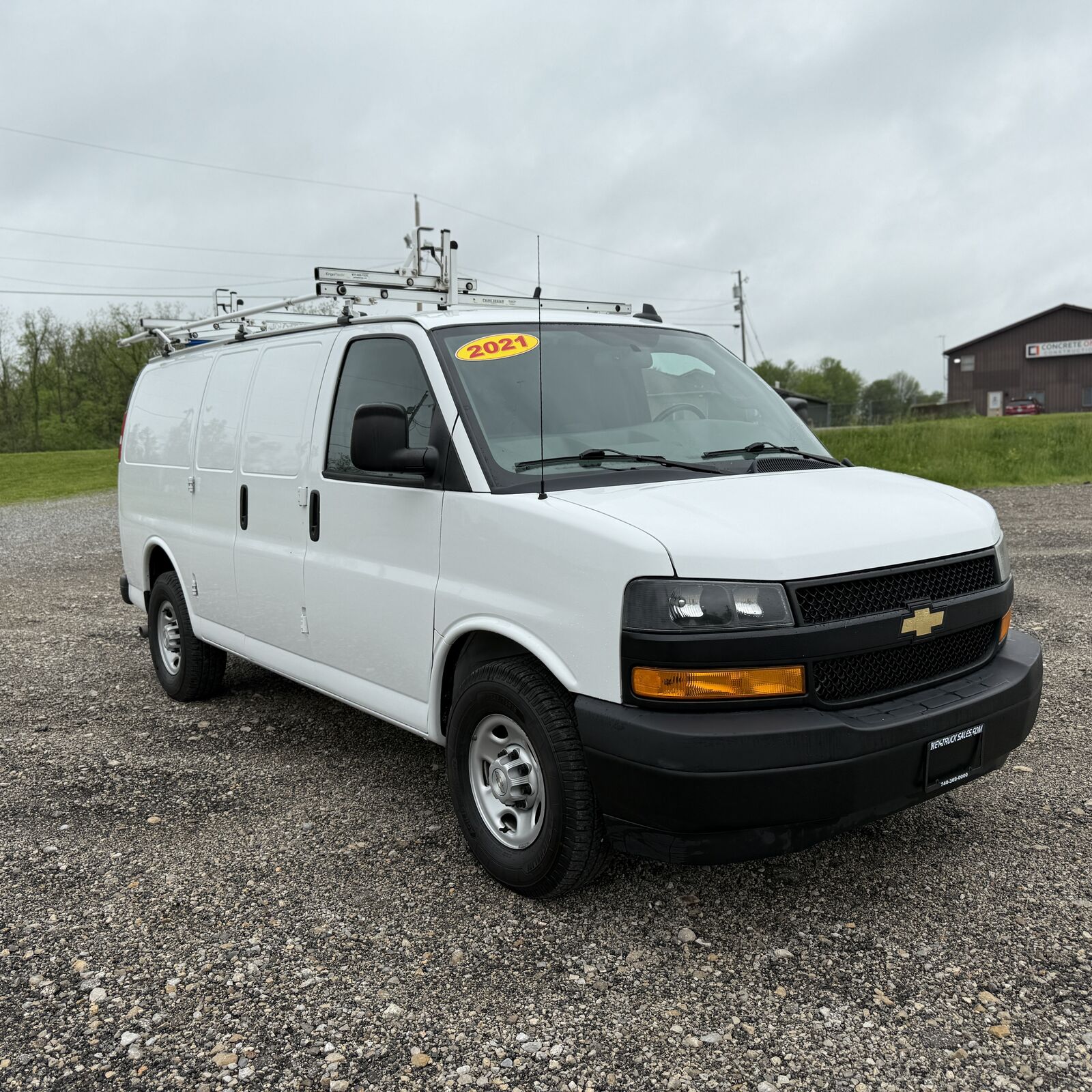 2021 CHEVROLET Express