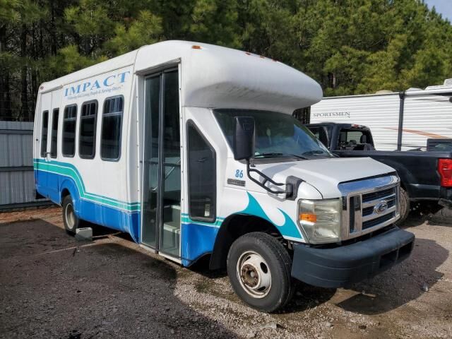 Ford E-450