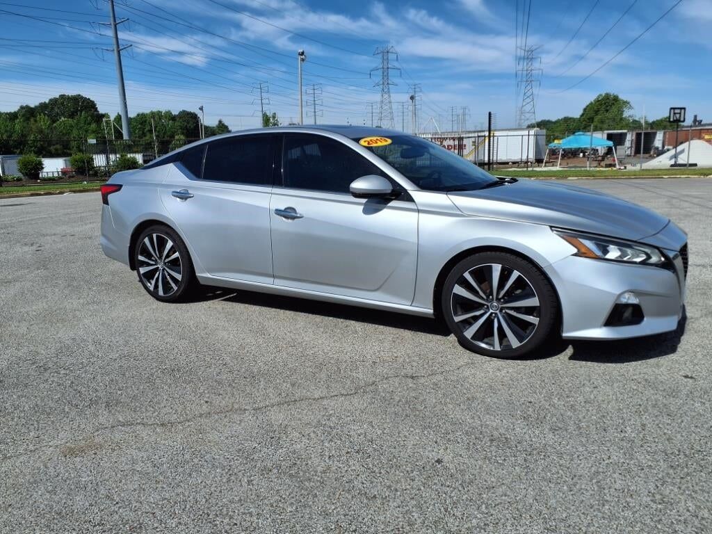 2019 NISSAN Altima