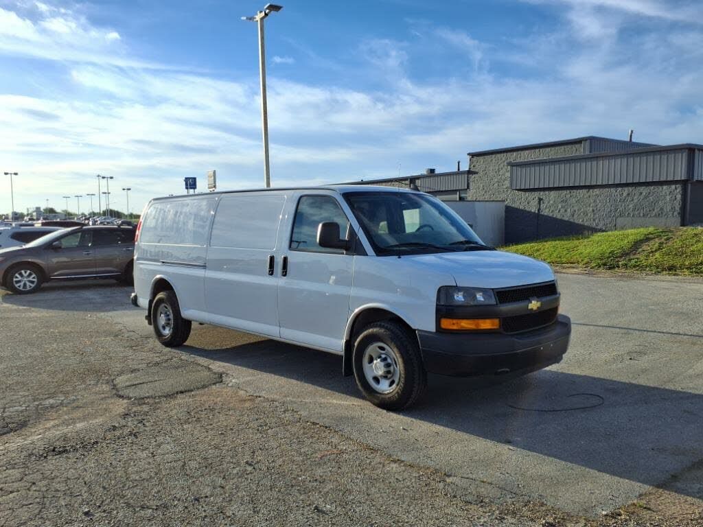 2018 CHEVROLET Express
