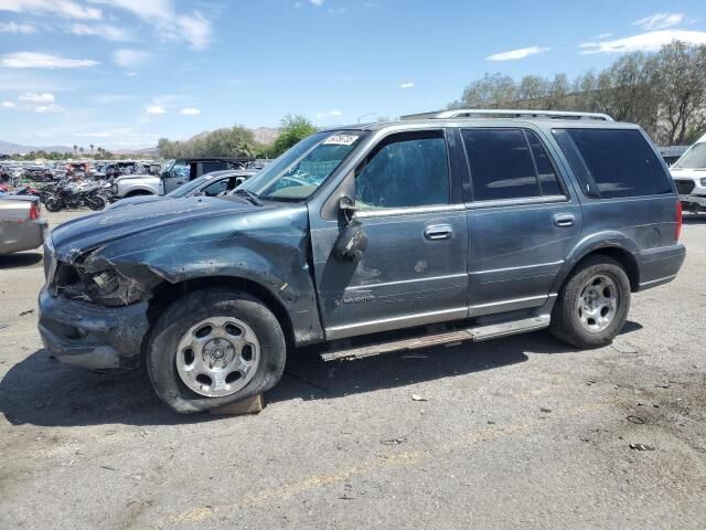 Lincoln Navigator
