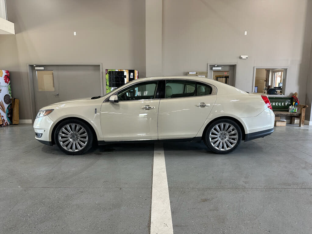 Lincoln MKS