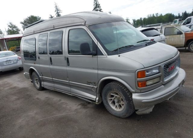 GMC Savana
