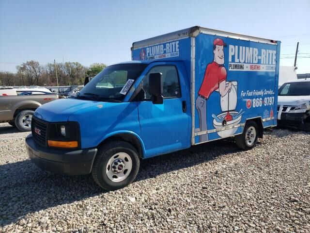 GMC Savana