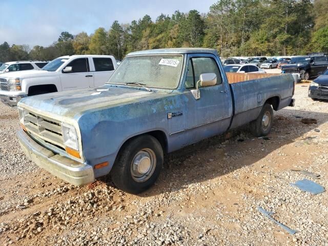 Dodge D-Series