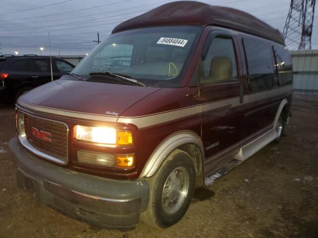 GMC Savana