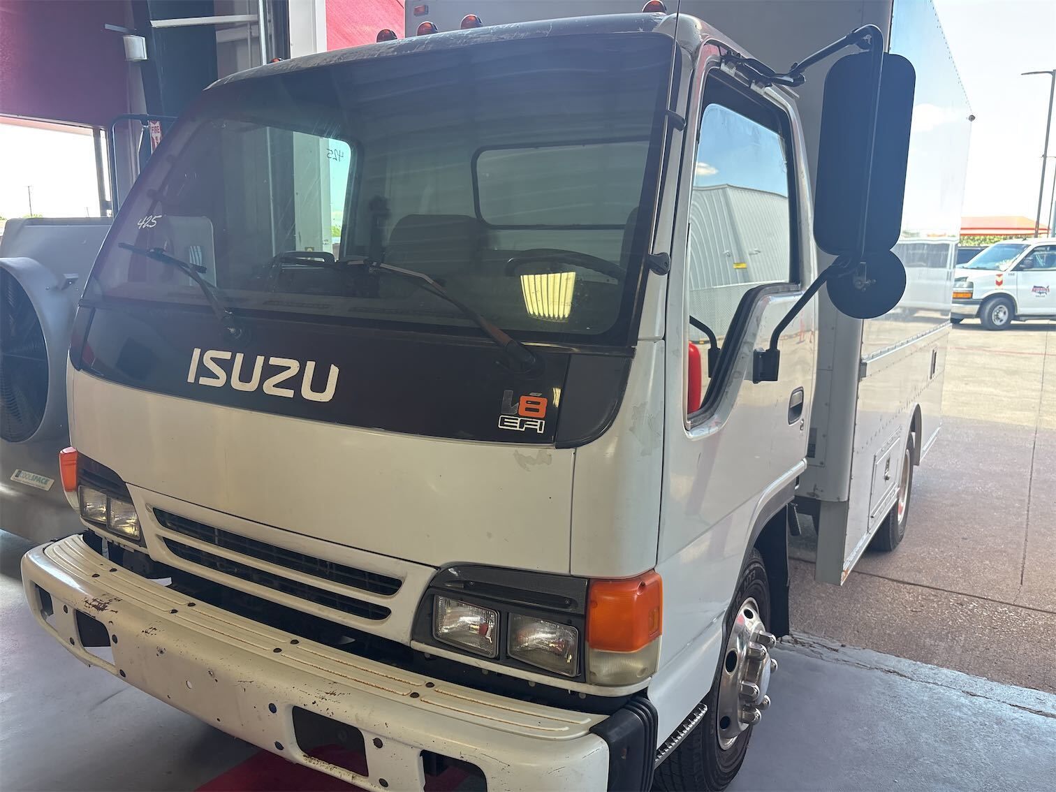 ISUZU